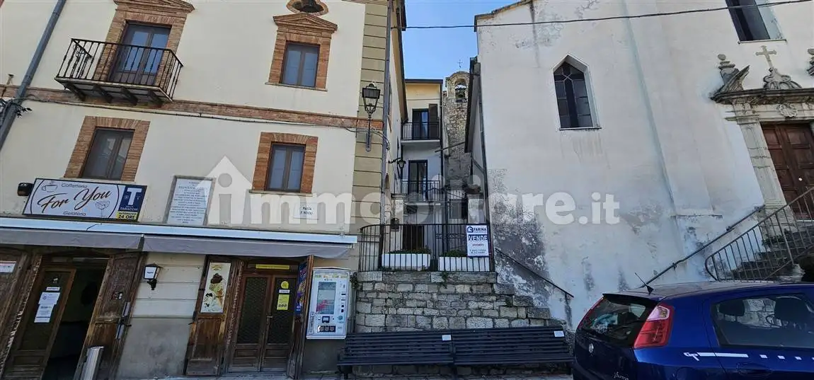 Appartamento piazza Vizioli, Colledimezzo - foto 2