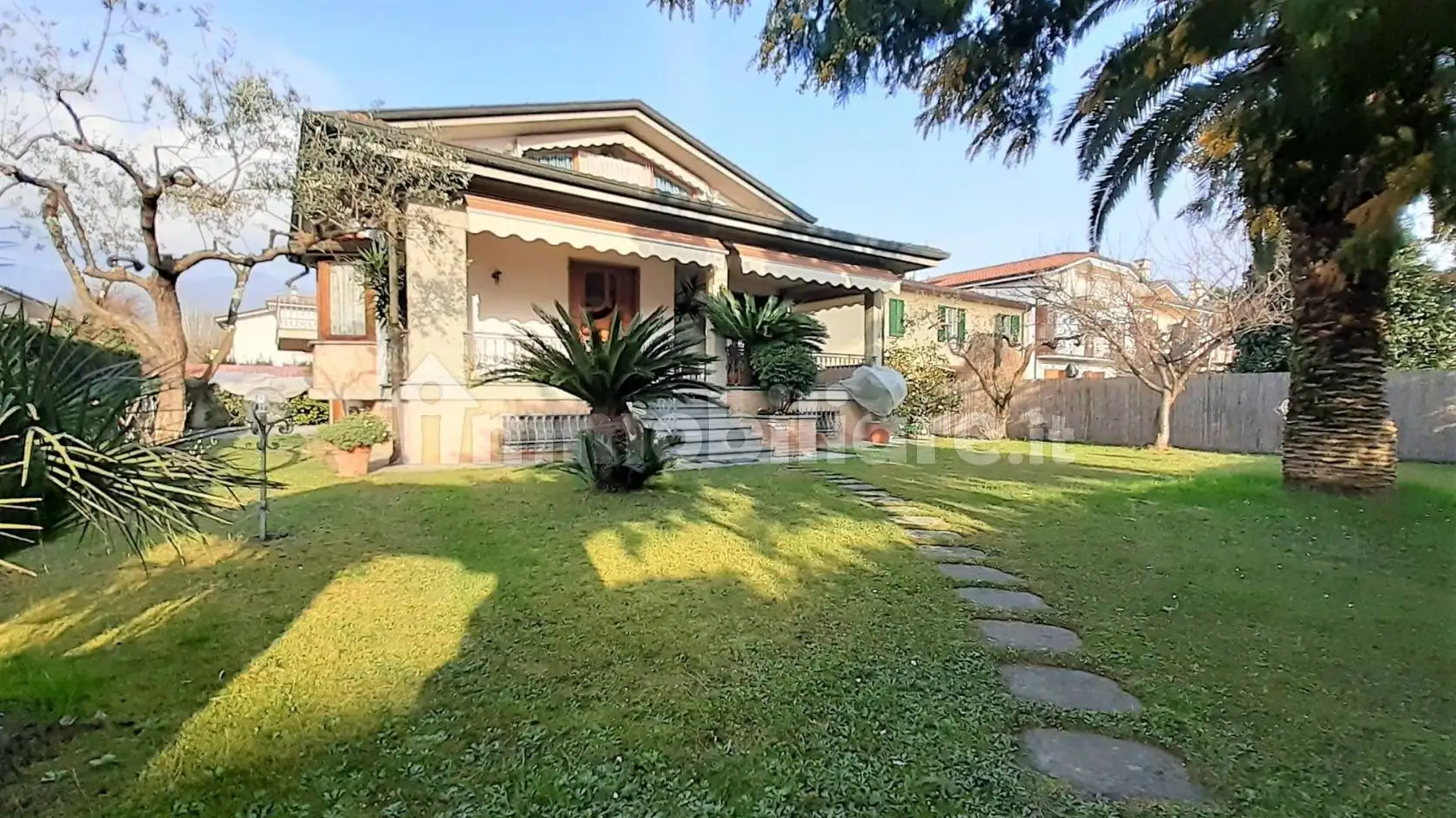 Villa unifamiliare, ottimo stato, 150 m², Cinquale, Montignoso - foto 2