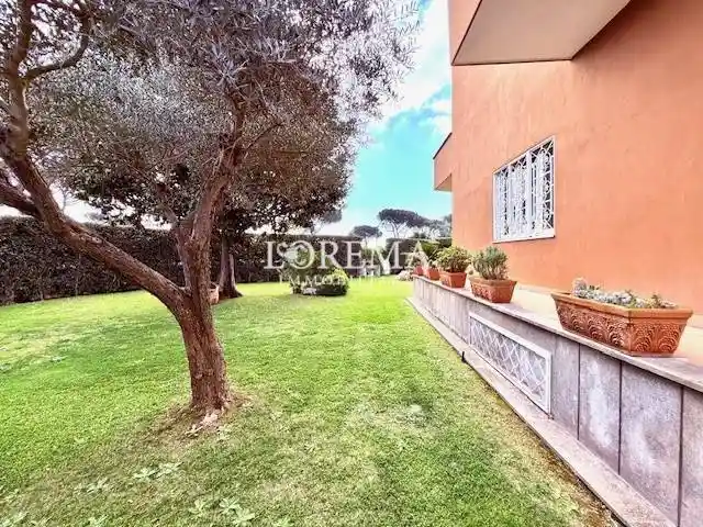 Villa unifamiliare via Eschilo, Axa, Roma - foto 2
