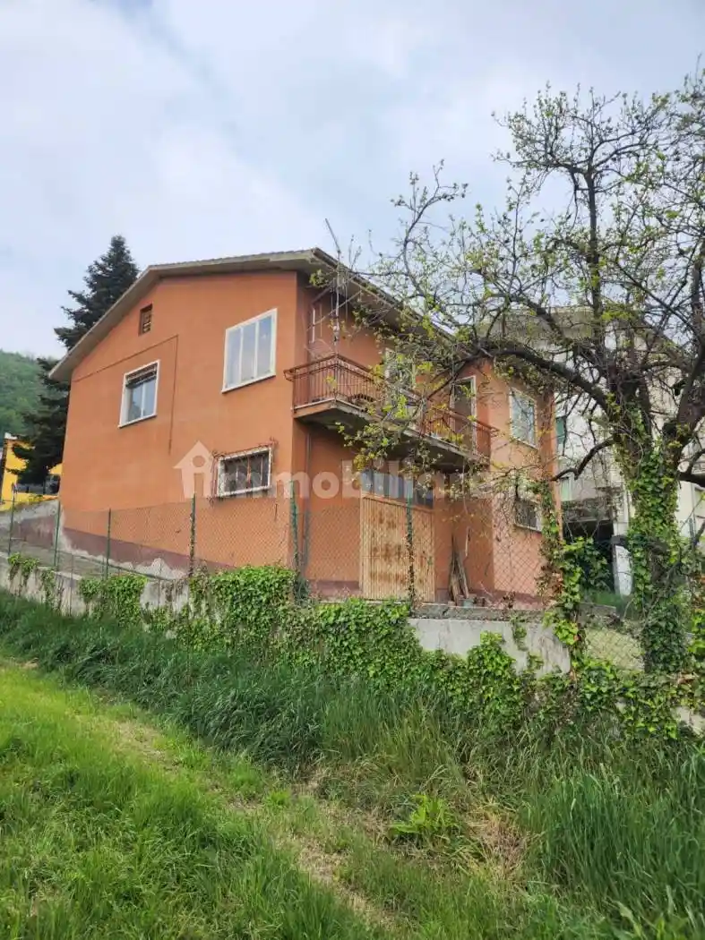 Villa in vendita a Negrar di Valpolicella