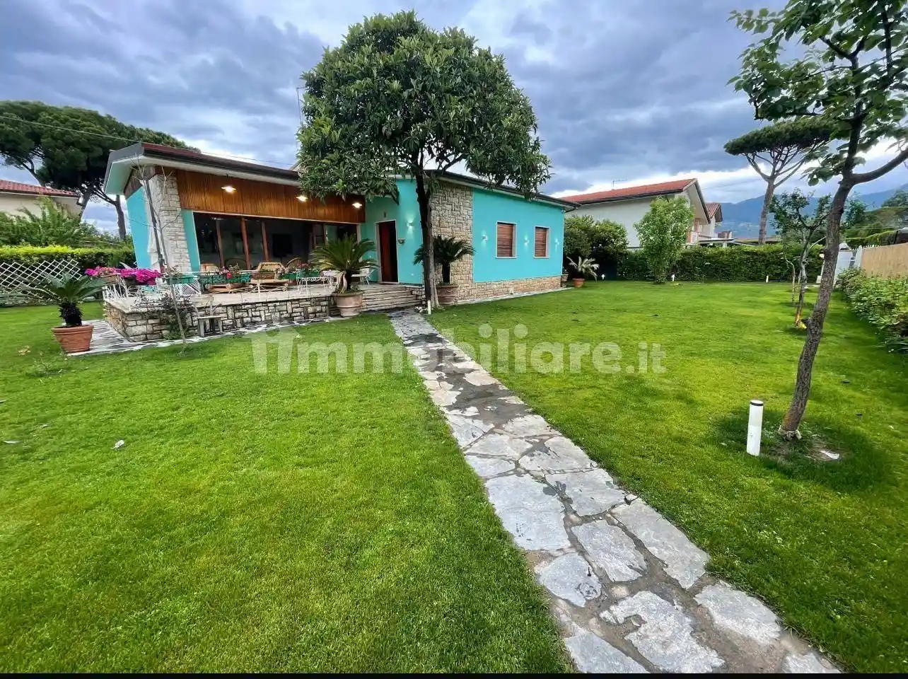 Villa in affitto a Pietrasanta
