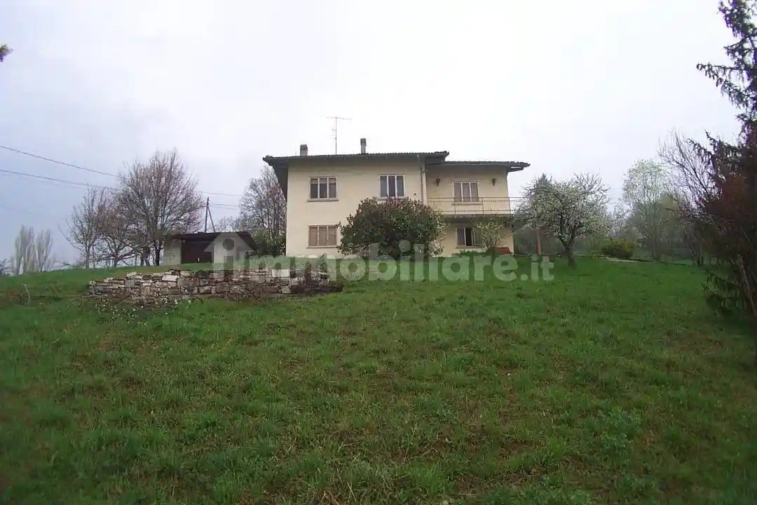 Villa in affitto a Lizzano in Belvedere