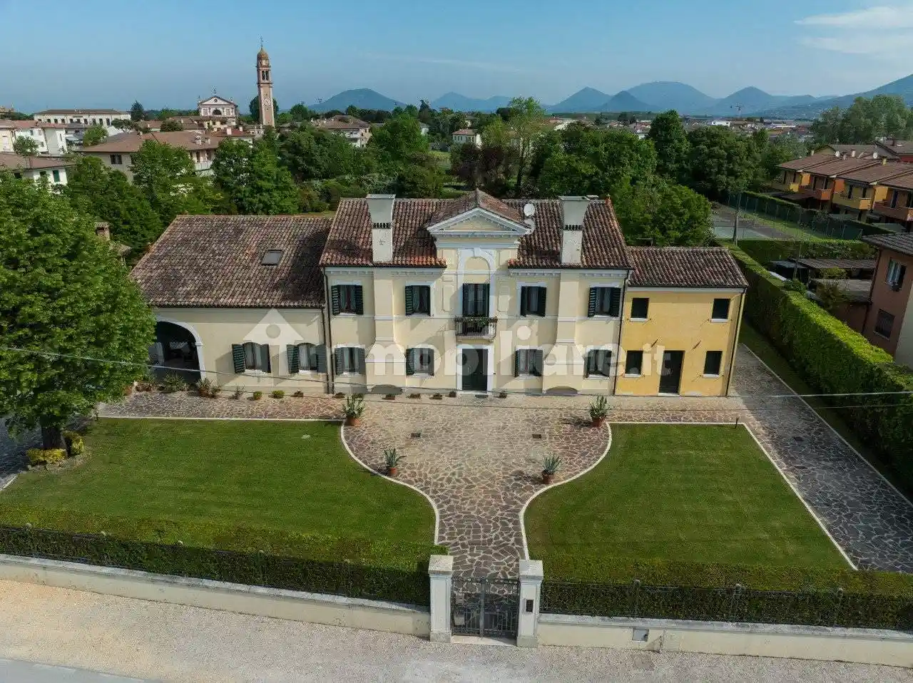 Villa in vendita a Ospedaletto Euganeo