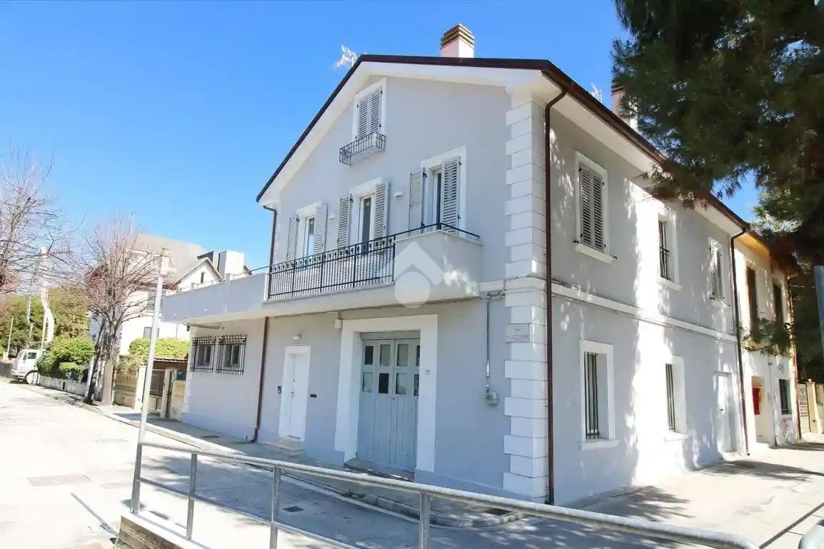 Casa indipendente in vendita a Porto San Giorgio