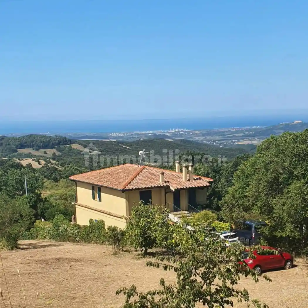Villa in vendita a Castellina Marittima