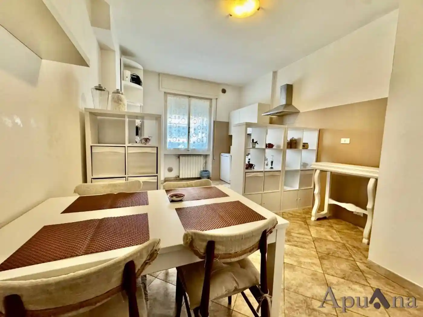 Appartamento in vendita a Massa