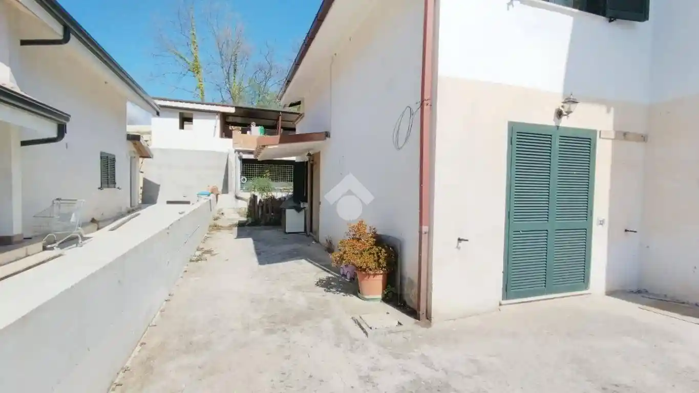 Appartamento in vendita a Cervaro