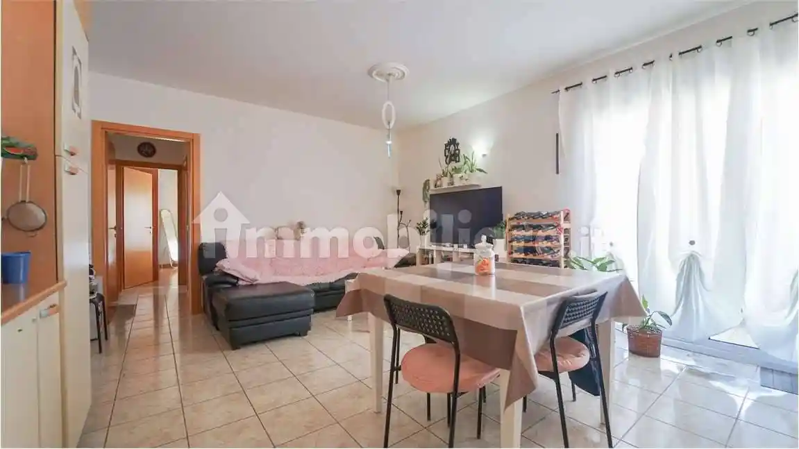 Appartamento buono stato, secondo piano, Marebello, Rimini - foto 2