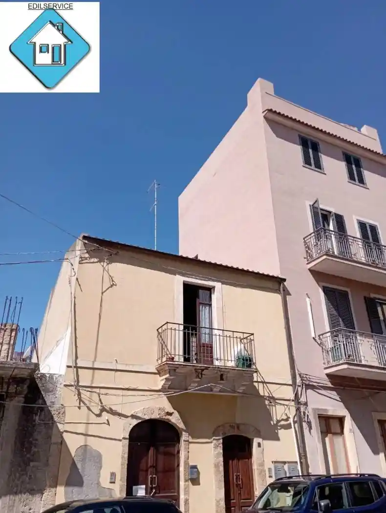 Palazzo - Edificio in vendita a Augusta