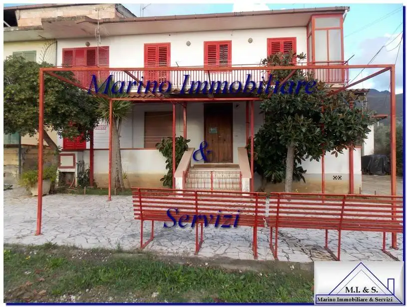 Villa in vendita a Calvi Risorta