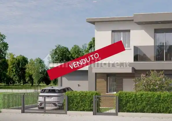 Villa in vendita a Legnano