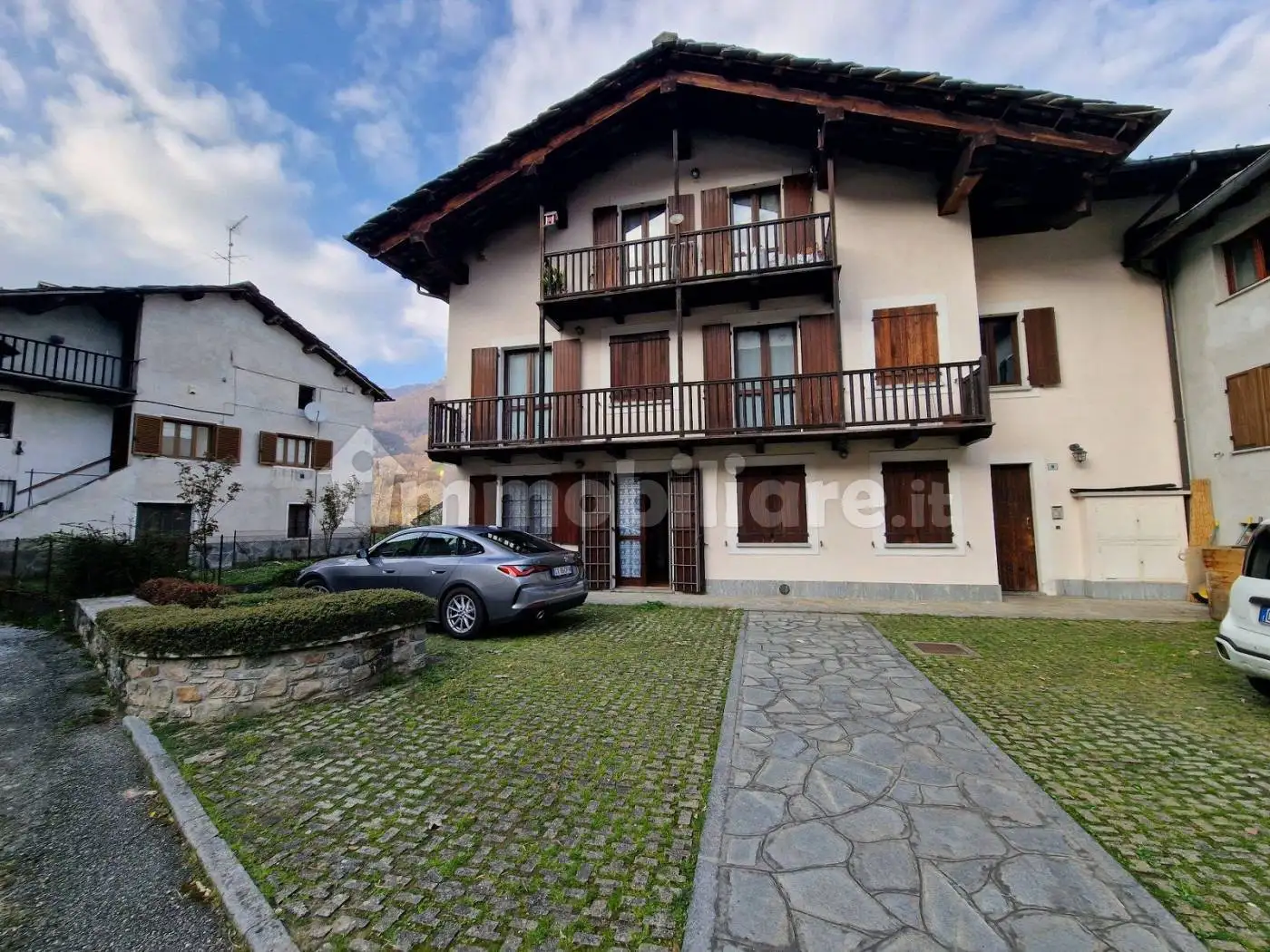 Appartamento in affitto a Valchiusa
