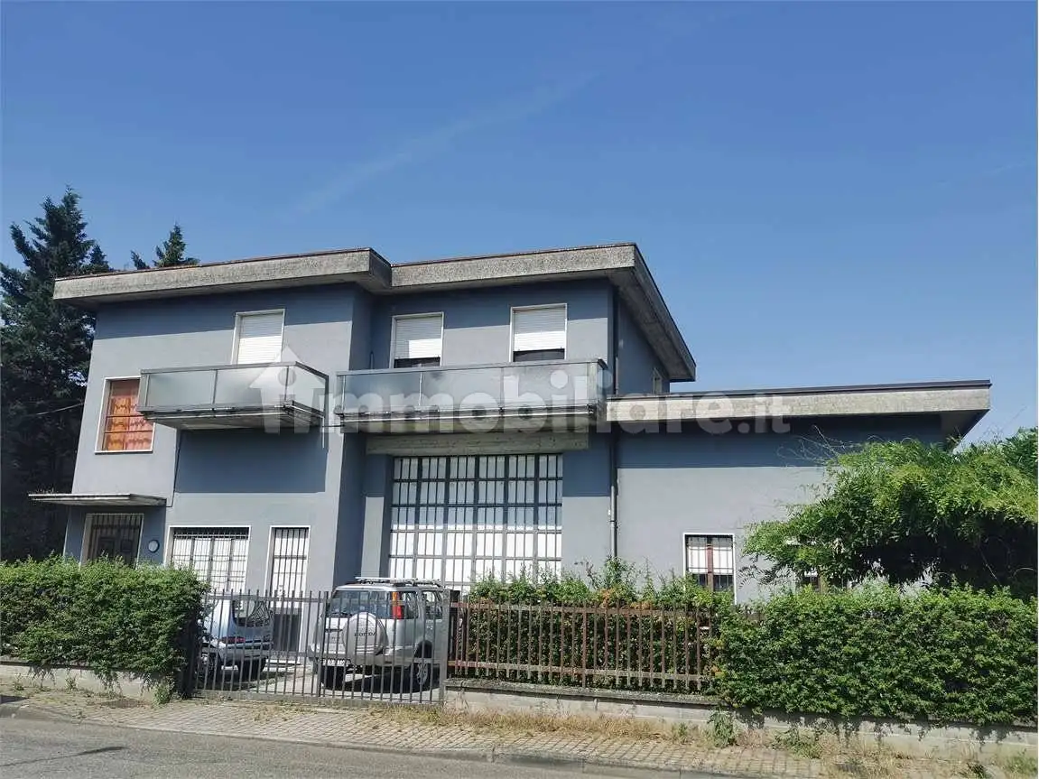 Casa indipendente in vendita a Piacenza