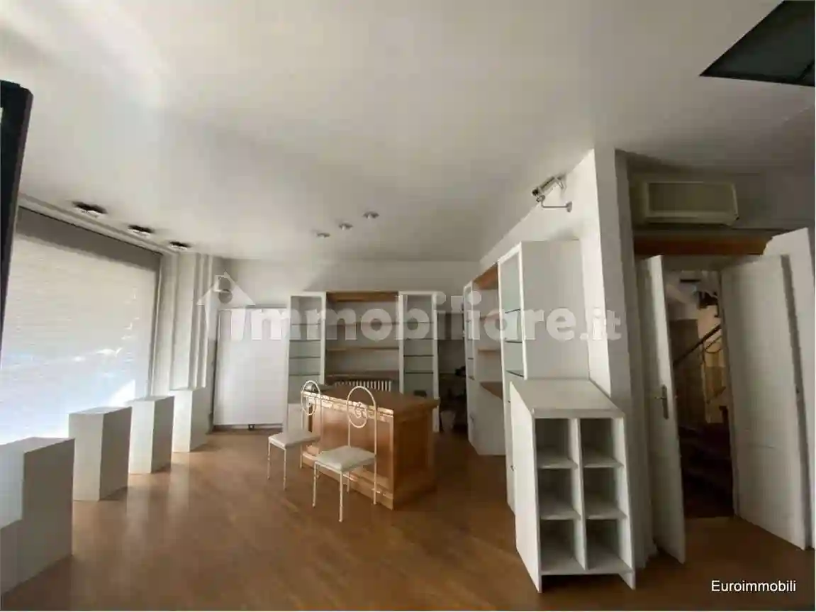 Palazzo - Edificio - foto 2