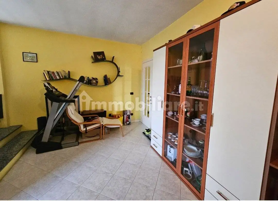 Trilocale ottimo stato, secondo piano, Carpignano Sesia - foto 2