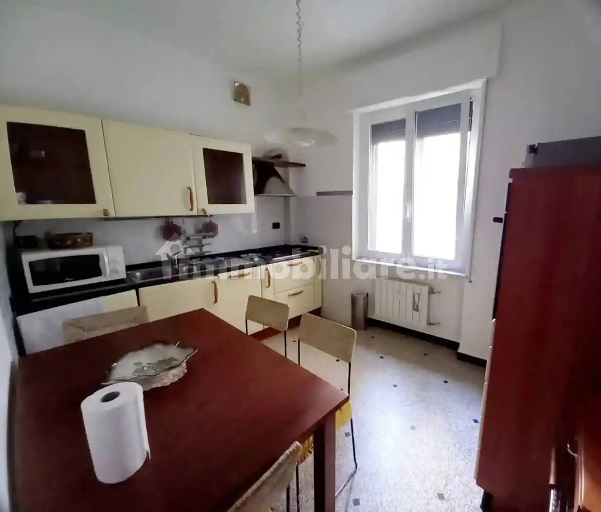 Appartamento in vendita a Genova