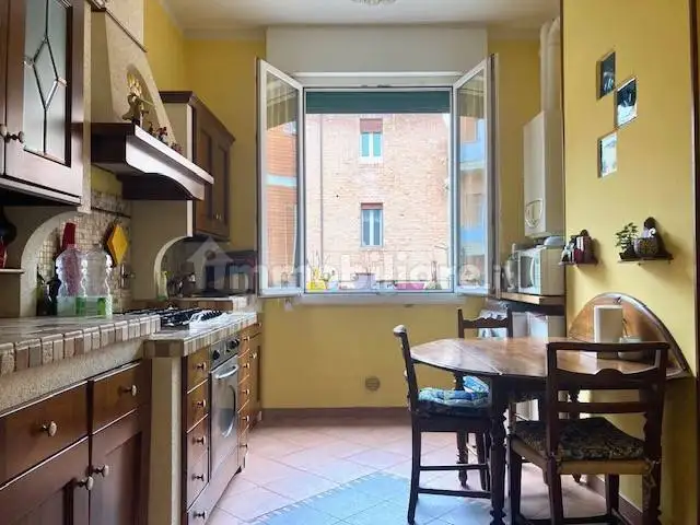 Appartamento in vendita a Bologna