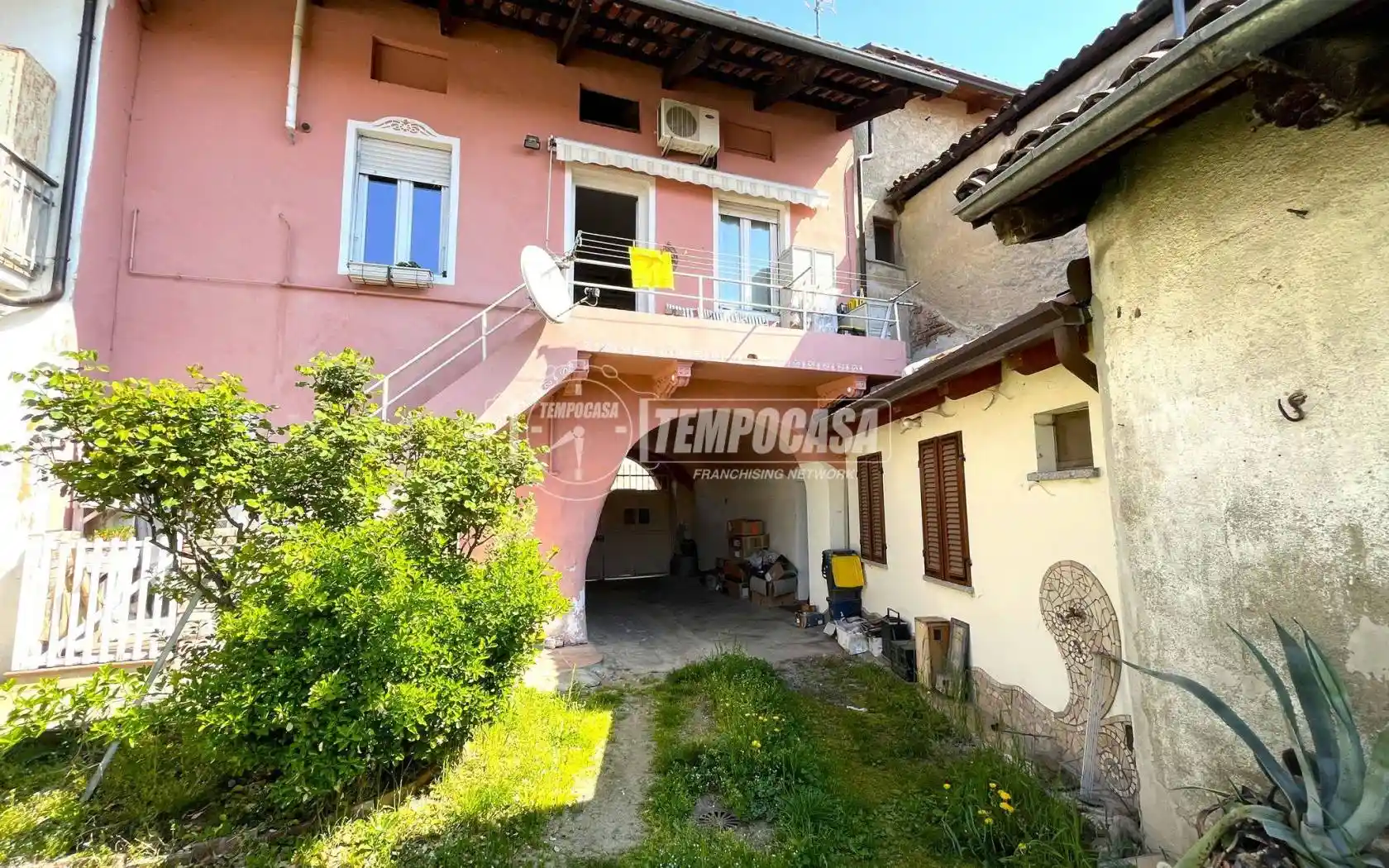 Casa indipendente in vendita a Borgo d'Ale