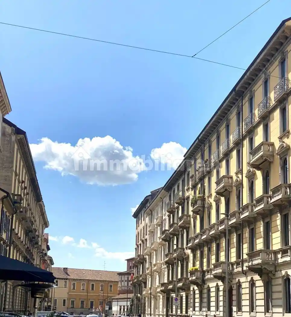 Quadrilocale ottimo stato, terzo piano, Vincenzo Monti, Milano - foto 3