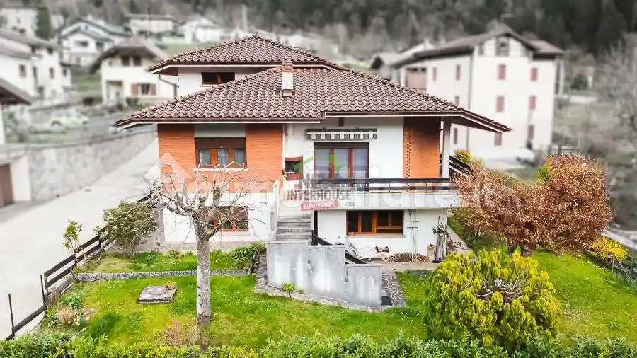 Villa unifamiliare via Giovanni Gortani 10, Centro, Arta Terme - foto 5