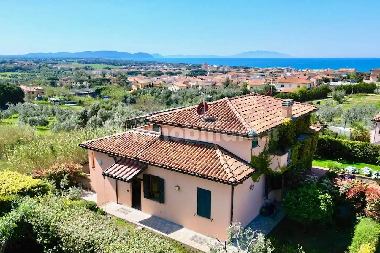 Villa in vendita a San Vincenzo