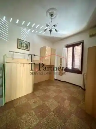 Casa indipendente in vendita a Campi Bisenzio
