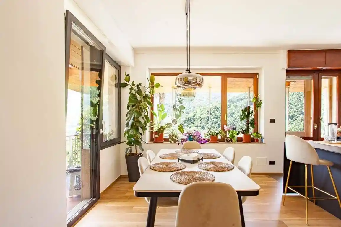 Casa indipendente in vendita a Val della Torre