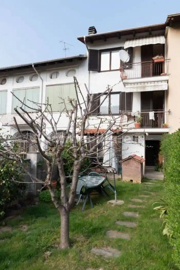 Casa indipendente in vendita a Borgosesia