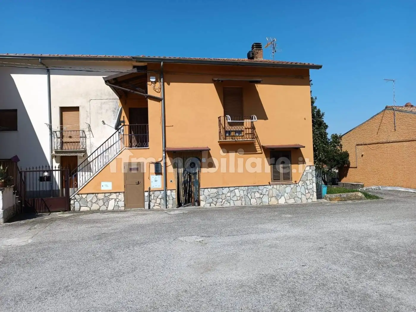 Casa indipendente in vendita a Petruro Irpino
