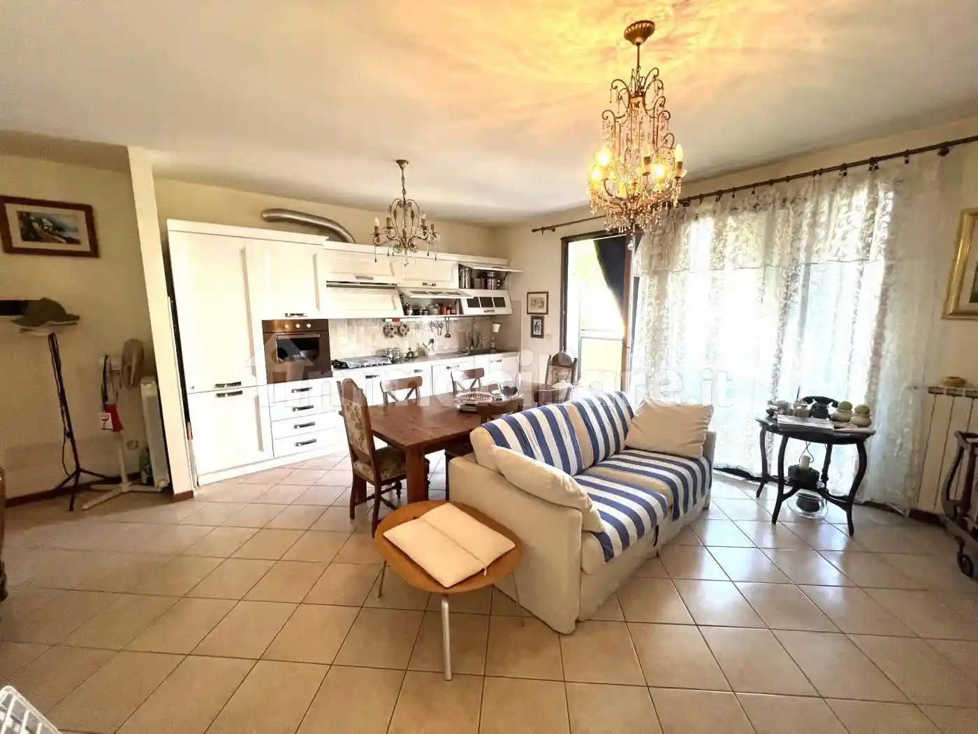 Appartamento in vendita a Riccione