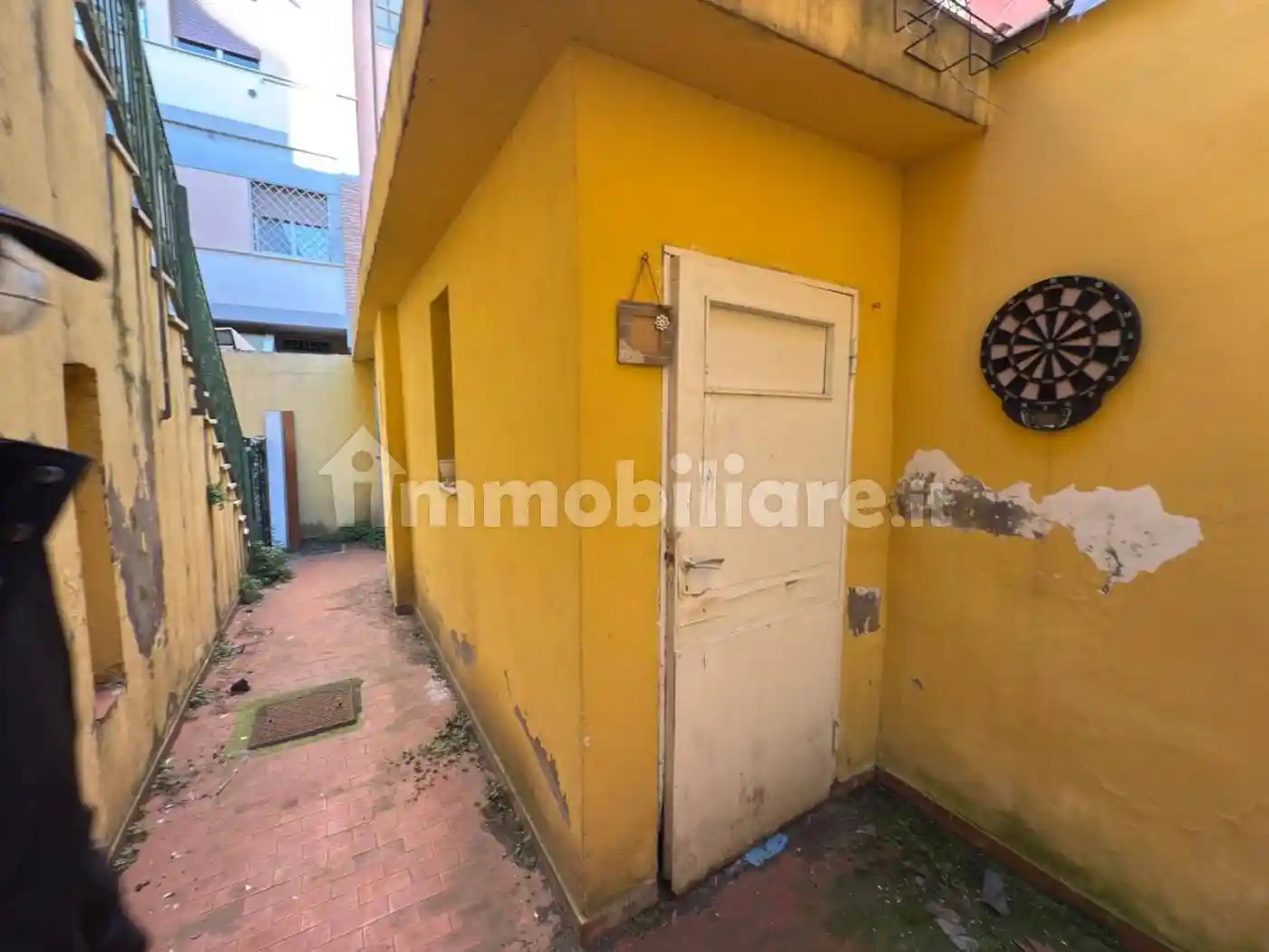 Quadrilocale da ristrutturare, piano terra, Piazza Salotto - Corso Umberto, Pescara - foto 3