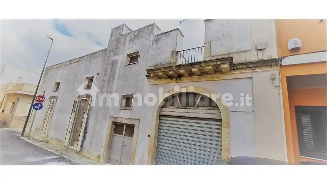 Casa indipendente in vendita a Collepasso