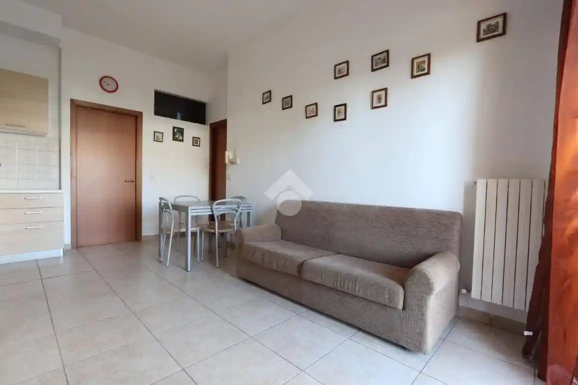 Trilocale via E. Alessandrini 8, Villa Rosa, Martinsicuro - foto 2