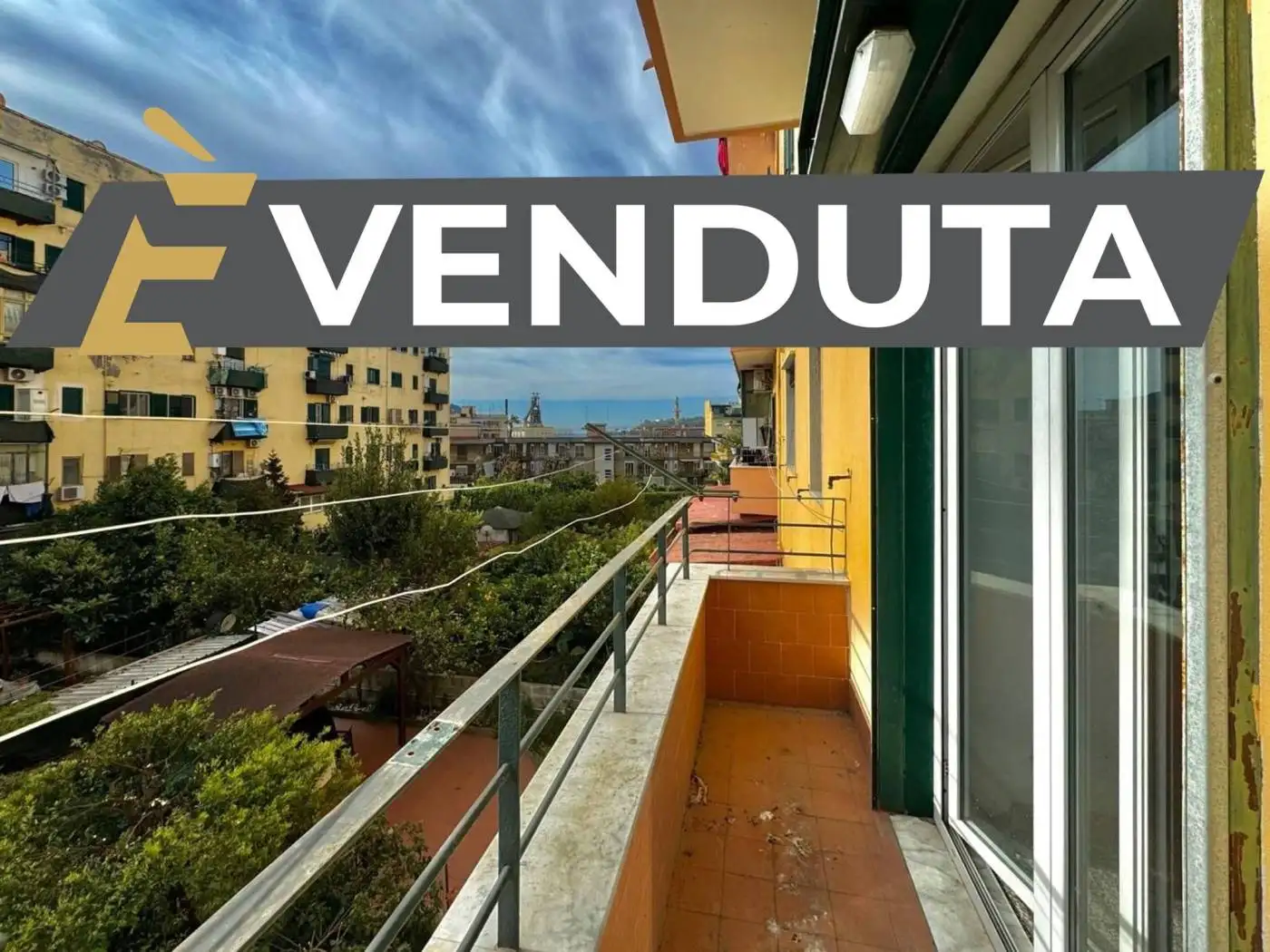 Appartamento in vendita a Napoli