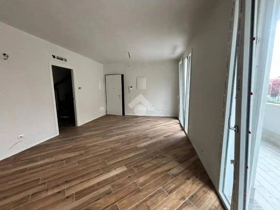 Trilocale via Don Luigi Grisostomi 15, Centro, Correzzana - foto 4