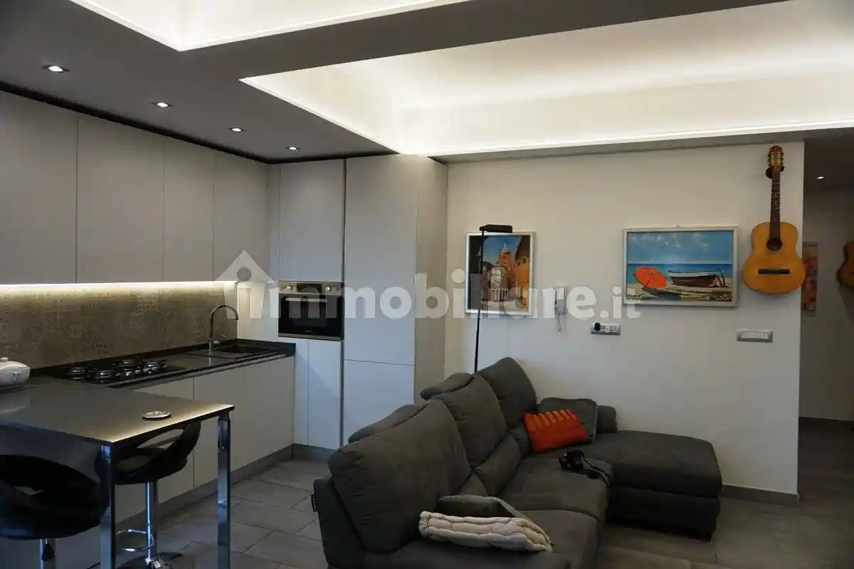 Appartamento in vendita a Genova