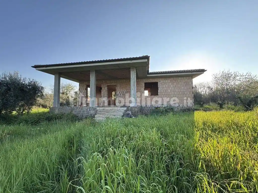 Casa indipendente in vendita a Velletri