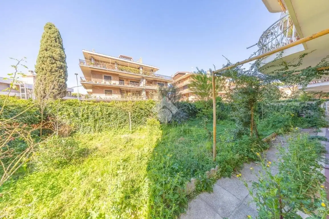 Appartamento in affitto a Marino