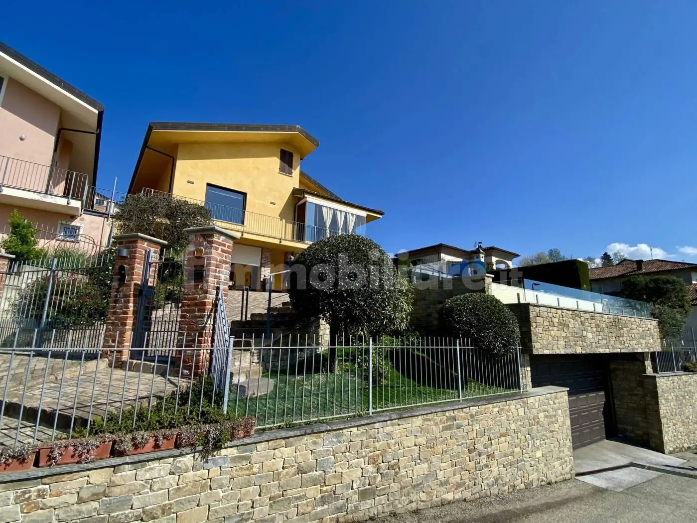 Villa unifamiliare via Provinciale Alba, Centro, Diano d'Alba - foto 3