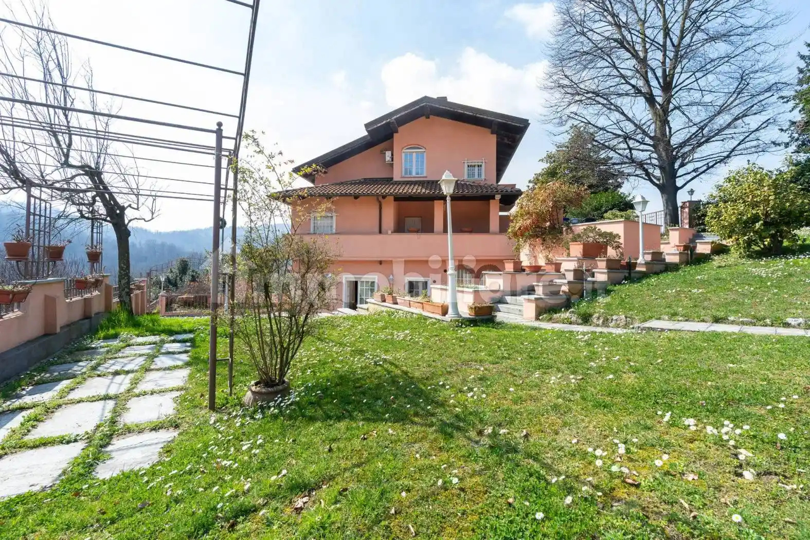 Villa in vendita a Pino Torinese