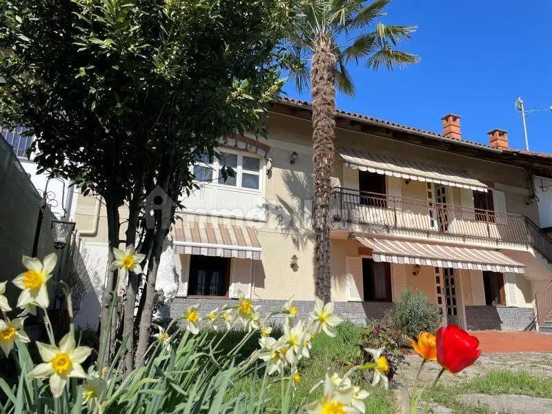 Appartamento in vendita a Ceresole Alba