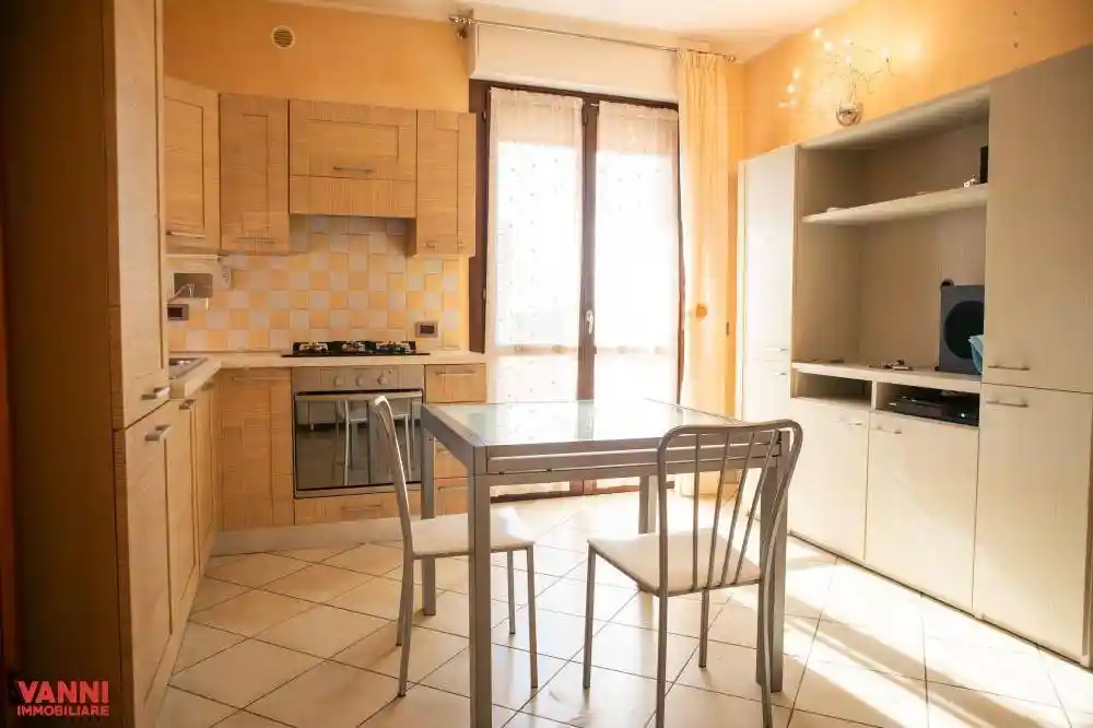 Appartamento in vendita a Cecina