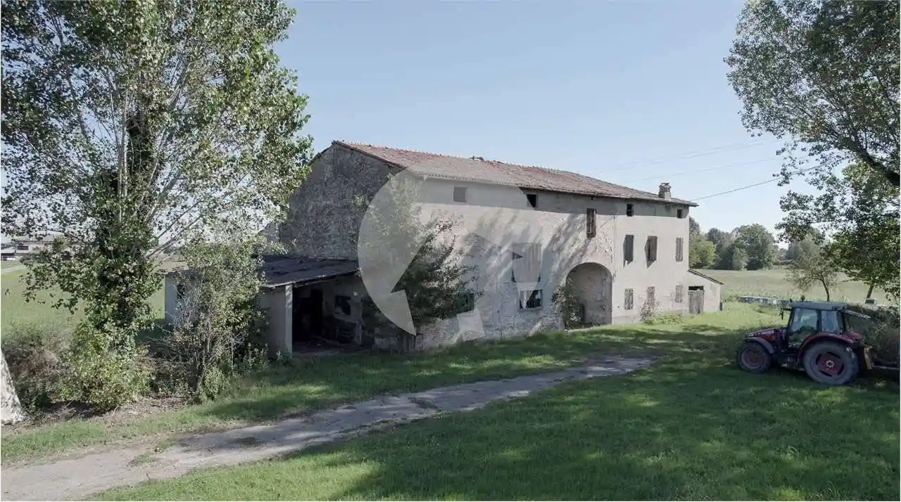 Rustico - Casale in vendita a Gattatico