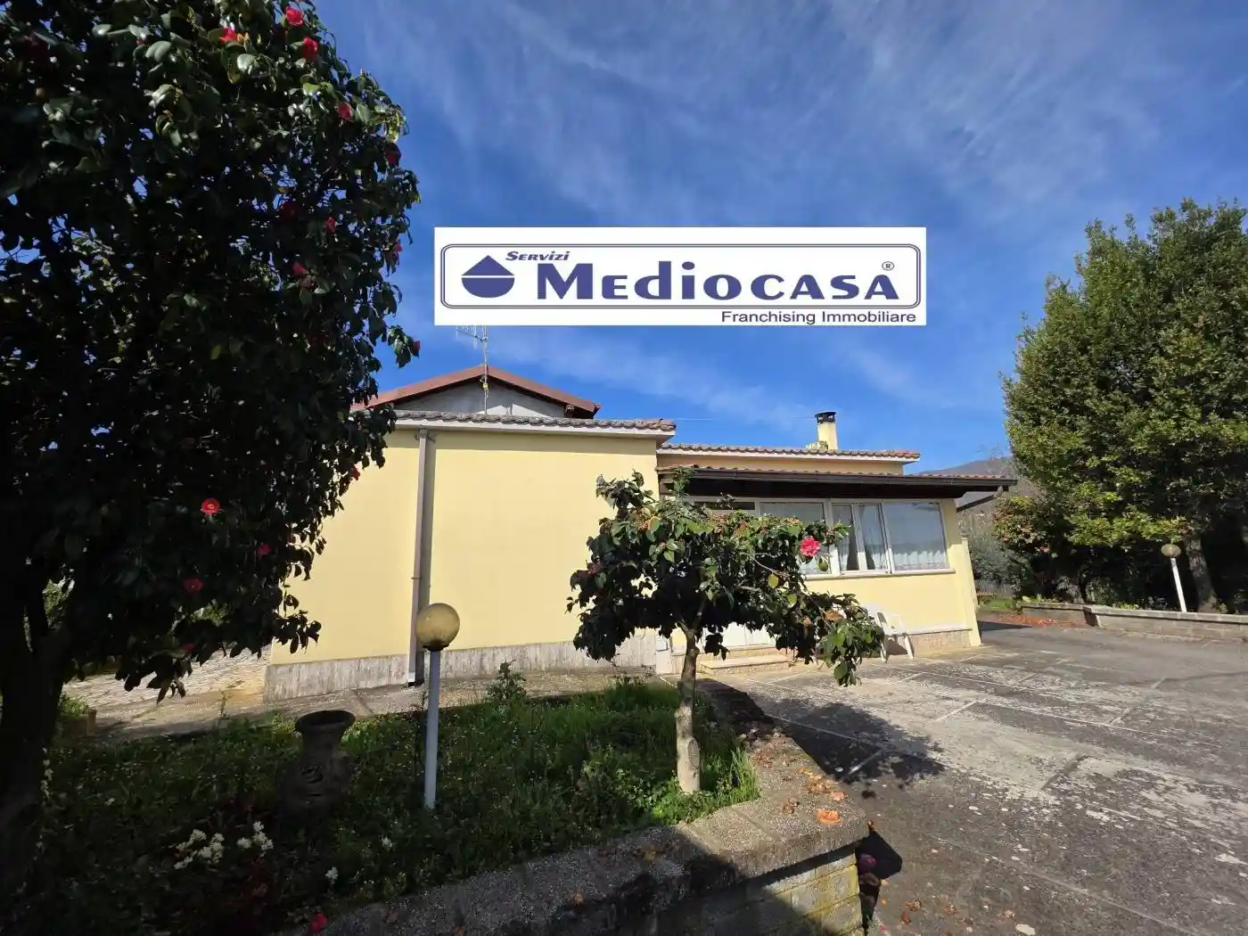 Villa in vendita a Lariano