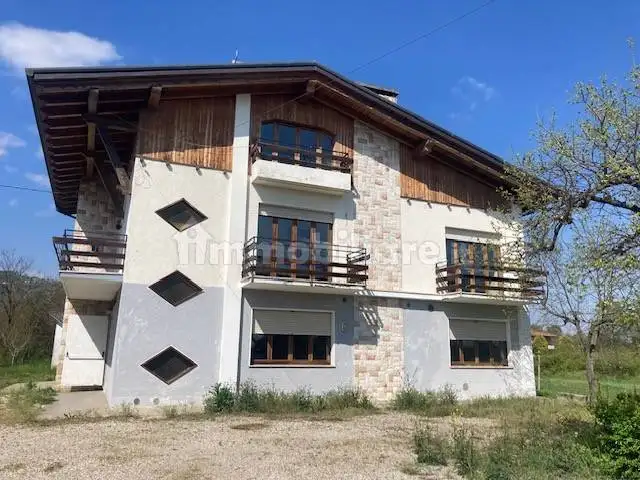 Villa in vendita a Pianezze