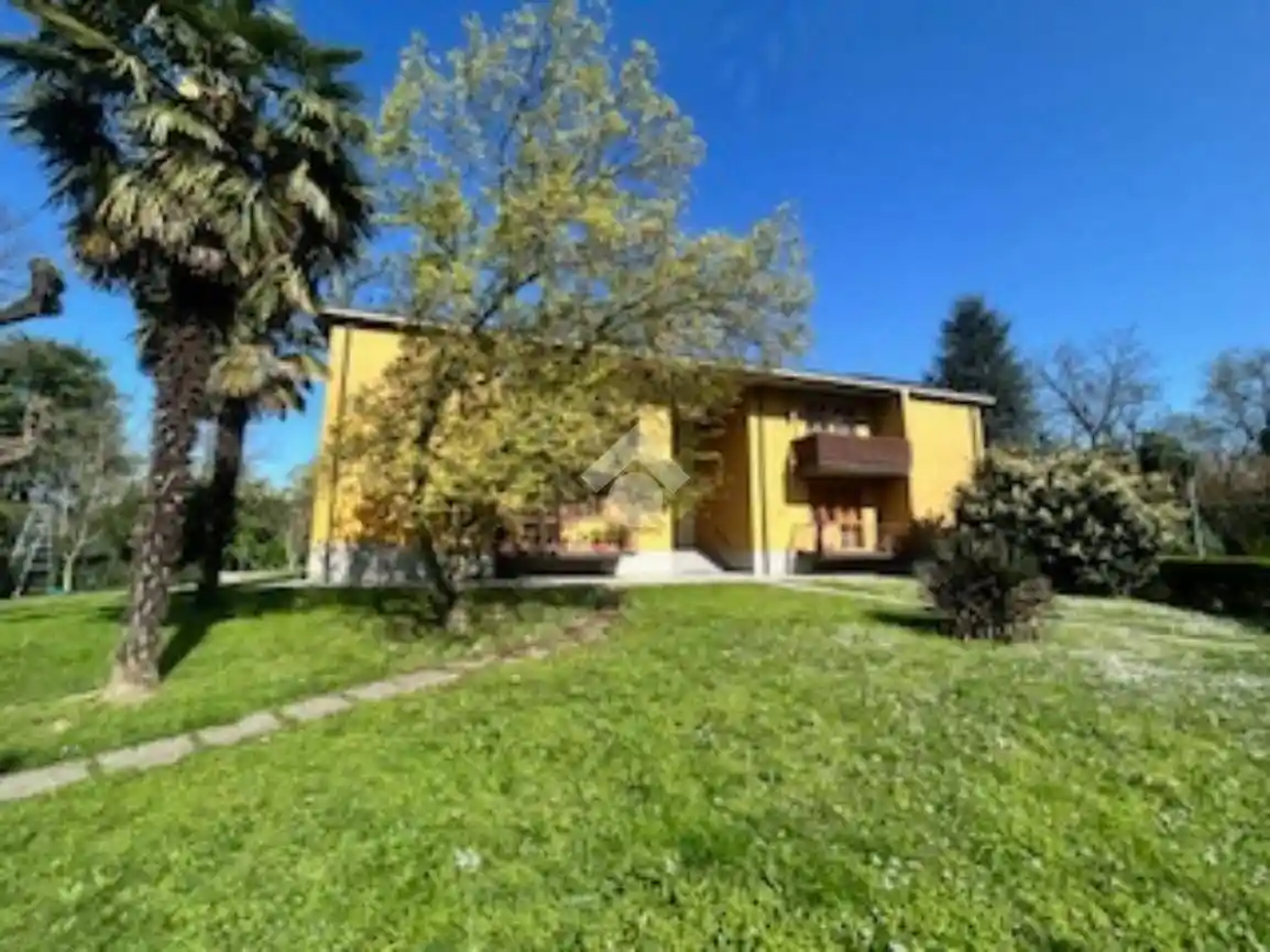 Appartamento in vendita a Valsamoggia