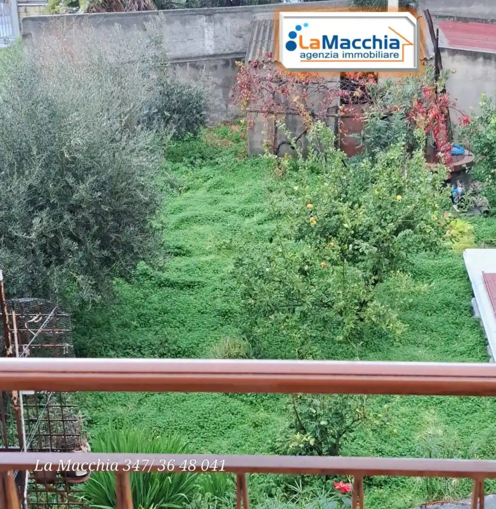 Palazzo - Edificio in vendita a Torregrotta