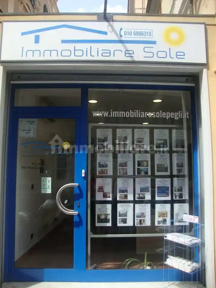 Appartamento in vendita a Genova