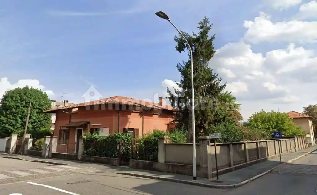 Villa in vendita a Castellanza