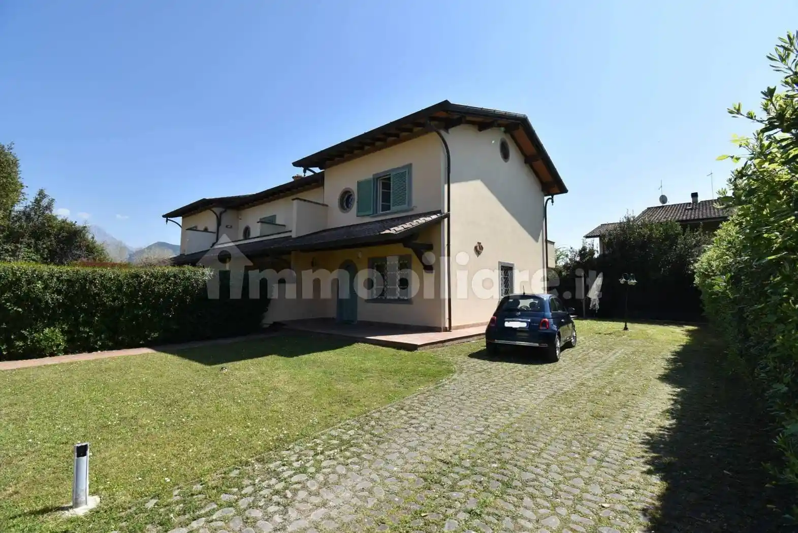 Villa in vendita a Seravezza